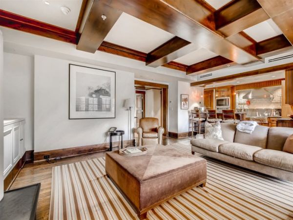 Contemporary Private Three Bedroom Residence In Vail