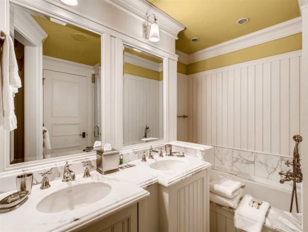 Contemporary Private Three Bedroom Residence In Vail