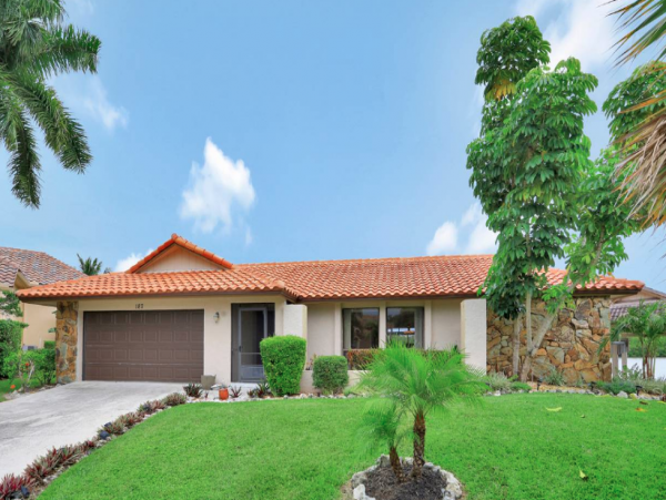 Marco Island Luxury Waterfront Vacation Rental Pool Home