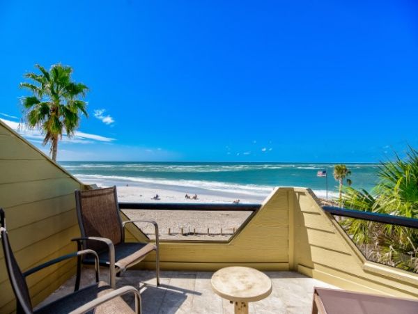 Stunning views from this one bedroom Townhome