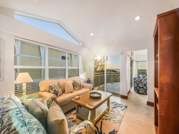 Amazing Anna Maria Beach House that Sleeps Eight Guests