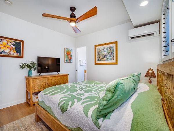 Spacious Vacation Family Home in Haleiwa Near Turtle Beach