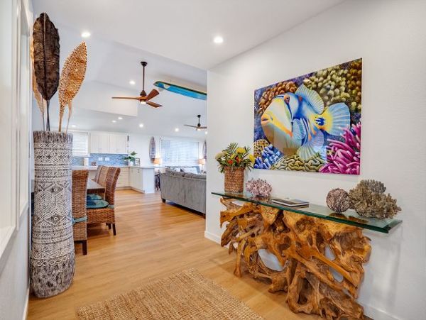 Spacious Vacation Family Home in Haleiwa Near Turtle Beach