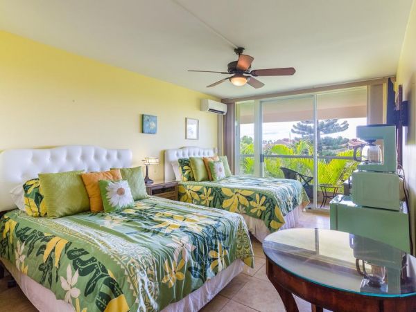 Kihei 3/3 Condo Sleeps 10