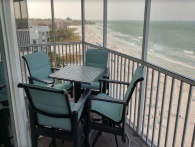 Screened Beach front rental