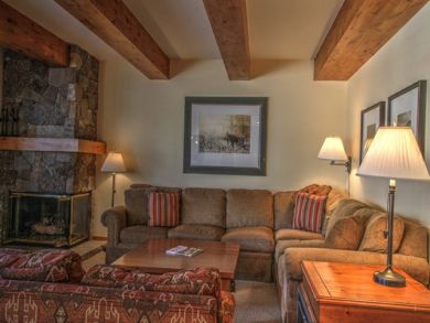 Two Bedroom Luxury Ski Vacation Condo