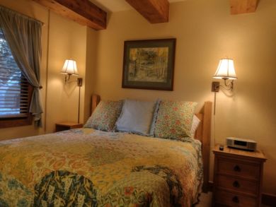 Two Bedroom Luxury Ski Vacation Condo
