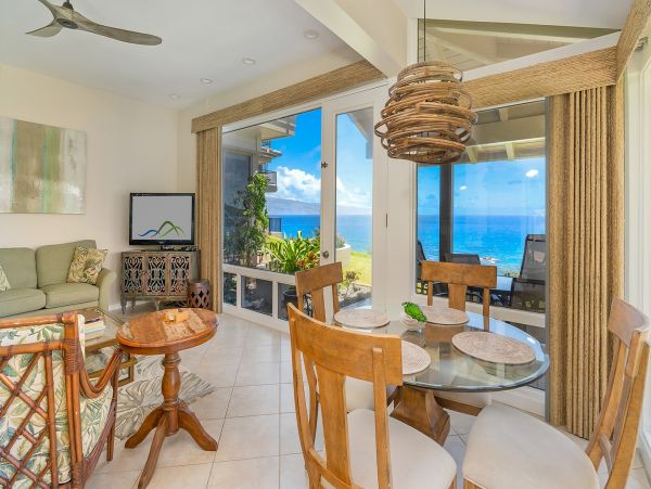 Oceanfront One Bedroom Rental Townhome in Kapalua