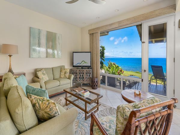 Oceanfront One Bedroom Rental Townhome in Kapalua