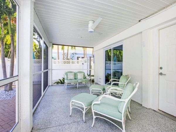 Beautiful Captiva Vacation Rental Home Private Pool & Spa