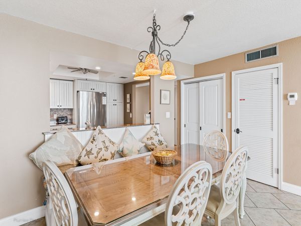 Penthouse  Beachfront Three Bedroom  Views Indian Shores