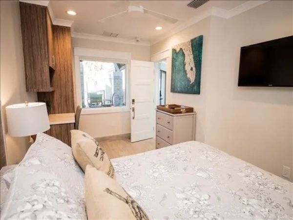 Grand Suite 8