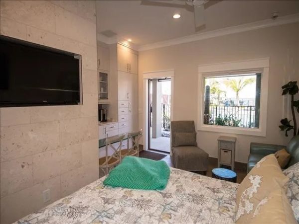 Suite 3