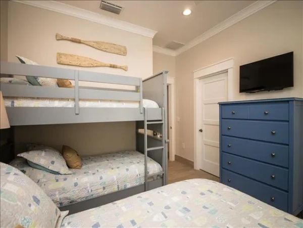 Suite 2