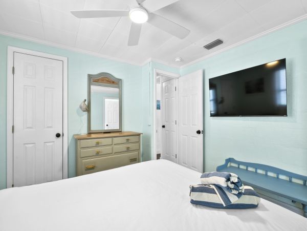 Anna Maria Island 3 Bedroom Plus Bonus Room Vacation Rental
