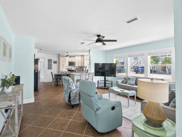 Anna Maria Island 3 Bedroom Plus Bonus Room Vacation Rental