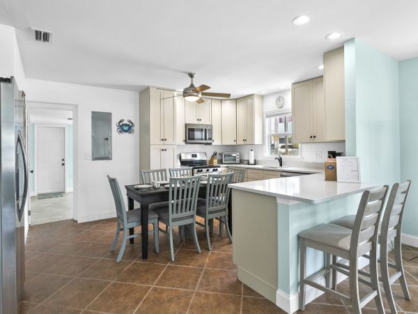 Anna Maria Island 3 Bedroom Plus Bonus Room Vacation Rental