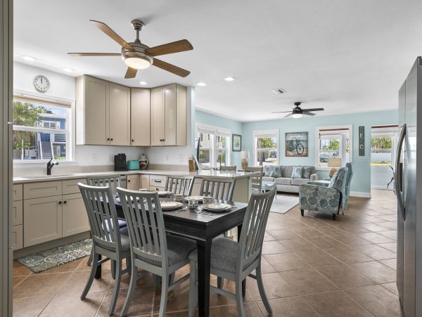Anna Maria Island 3 Bedroom Plus Bonus Room Vacation Rental