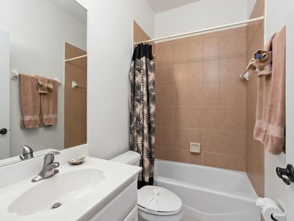 Upscale Marco Island Vacation Home on Canal