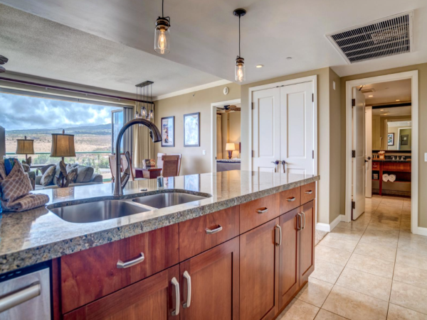 Luxury Two Bedroom Maui Ocean View Vacation Rental
