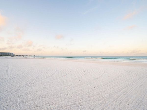 Siesta Key Vacation Rental Condo - One Bedroom Beachfront Vacation Rental