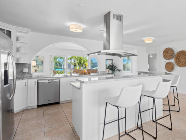 Waterfront Rental Close to Anna Maria with a Boat Dock