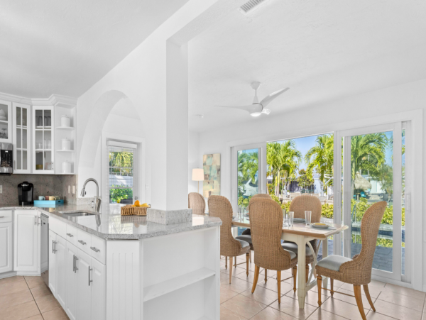 Waterfront Rental Close to Anna Maria with a Boat Dock