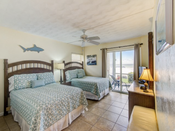 Walk Out Onto the Sandy beach of Siesta Key
