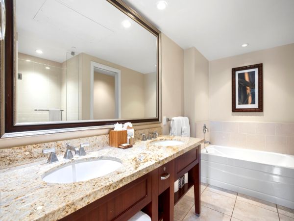 Two Bedroom Ocean View Rental Condo in Kaanapali