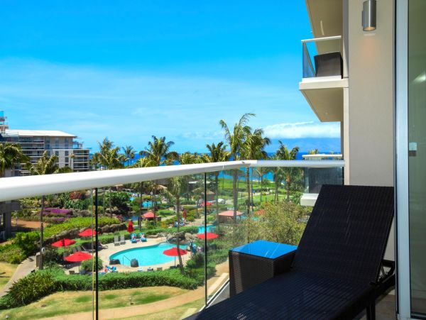 Two Bedroom Ocean View Rental Condo in Kaanapali