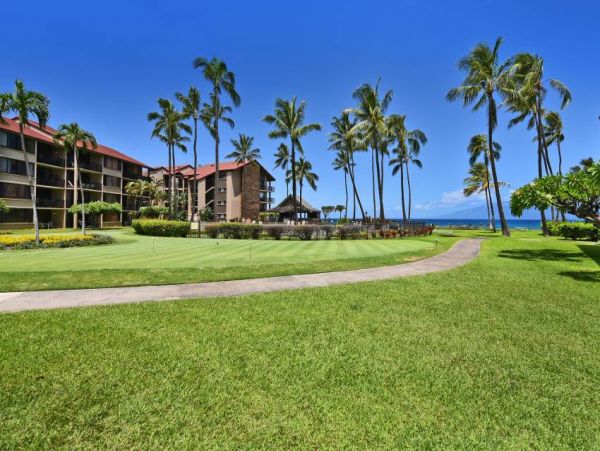 A Great Two Bedroom Sleeps Six Walk Out Views of Pacific