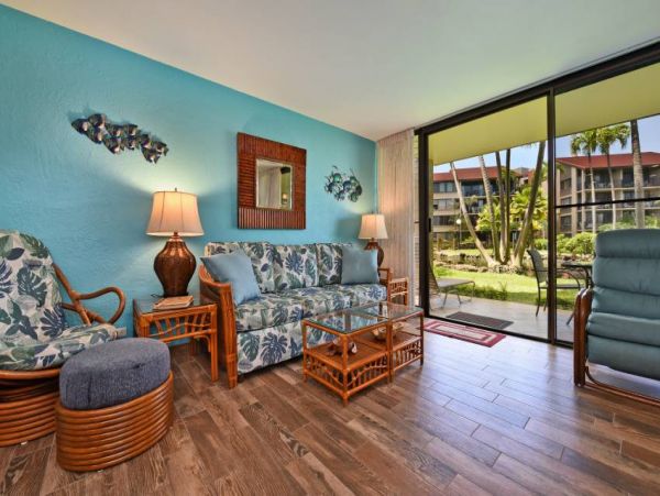 A Great Two Bedroom Sleeps Six Walk Out Views of Pacific