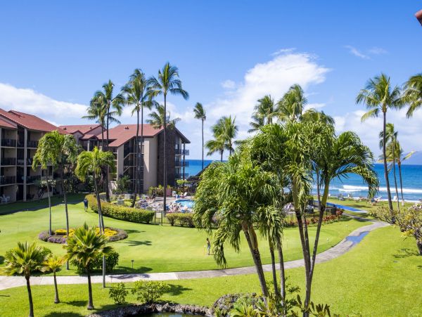A Great Two Bedroom Sleeps Six Walk Out Views of Pacific