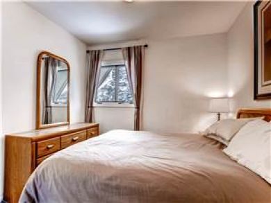Aspen Three Bedroom Vacation Town House Sleeps 7 Guests