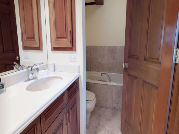 Vail Village Condo Just 75 Yard Walk to Lift in Vail Village