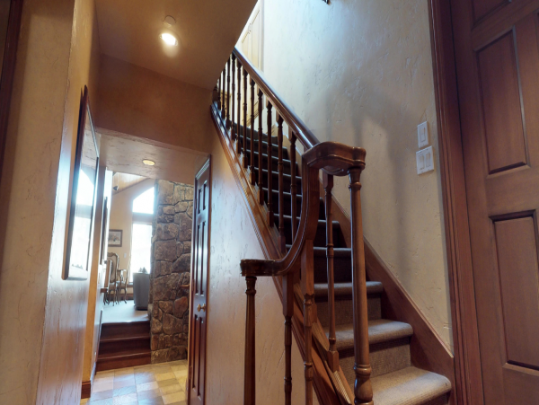 Vail Village Condo Just 75 Yard Walk to Lift in Vail Village