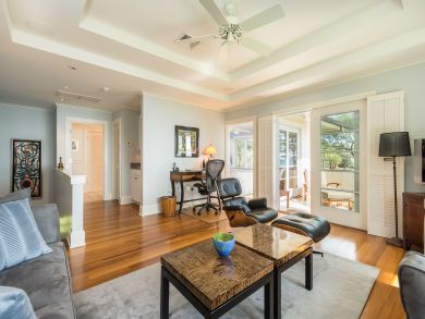 Lahaina Luxury Vacation Beachfront Home West Maui