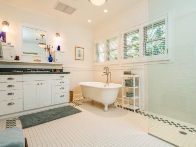 Lahaina Luxury Vacation Beachfront Home West Maui