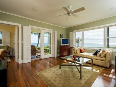 Lahaina Luxury Vacation Beachfront Home West Maui