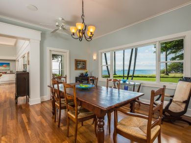 Lahaina Luxury Vacation Beachfront Home West Maui