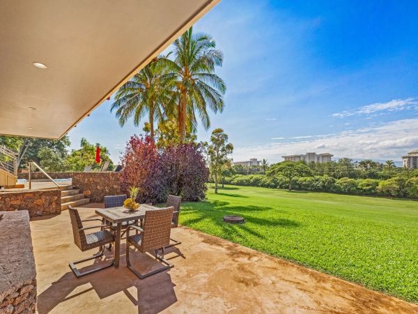 Kaanapali Vacation Home Sleeps 12!