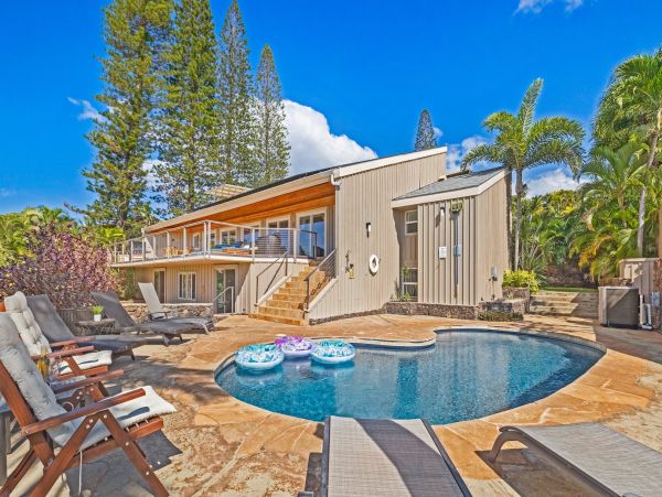 Kaanapali Vacation Home Sleeps 12!