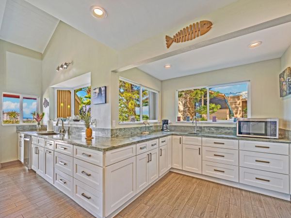 Kaanapali Vacation Home Sleeps 12!