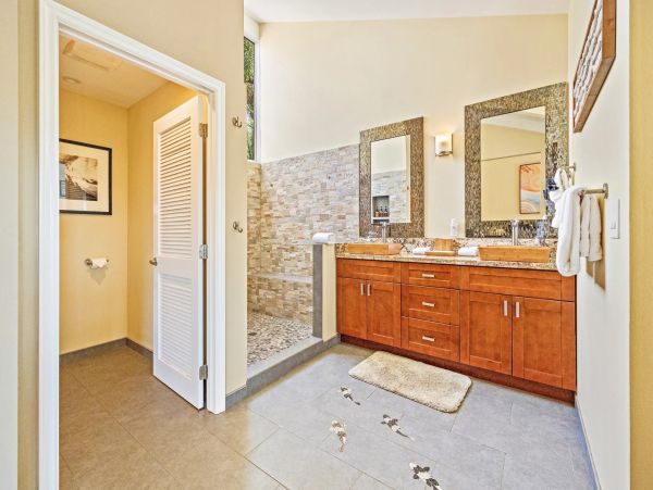 Kaanapali Vacation Home Sleeps 12!