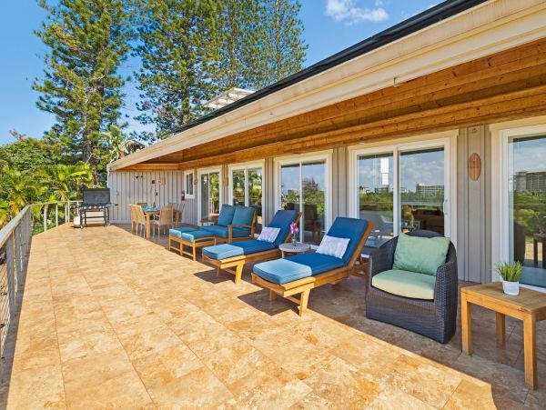 Kaanapali Vacation Home Sleeps 12!