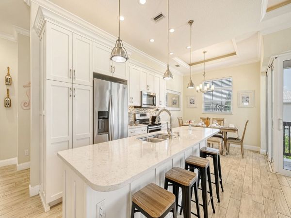 Luxury Siesta Key Vacation Cottage Sleeps 12 Guests