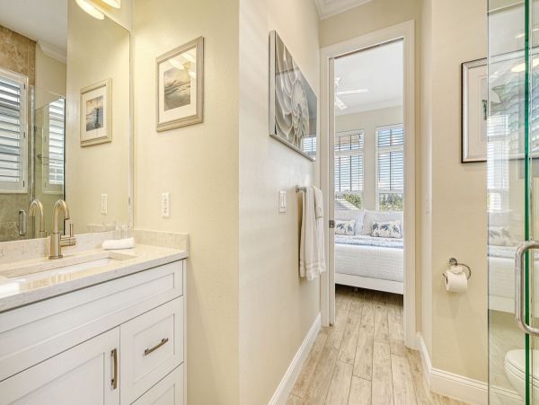 Luxury Siesta Key Vacation Cottage Sleeps 12 Guests