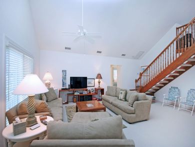 Sanibel 4 Bedroom Vacation Homes - One House from the Gulf - additional view, photo 2