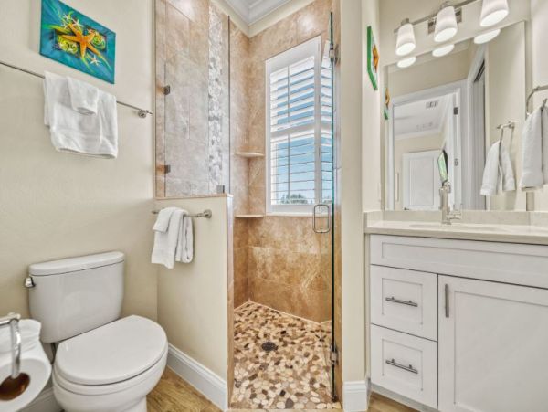 Siesta Key Vacation Rental with Pool Steps to Siesta Beach