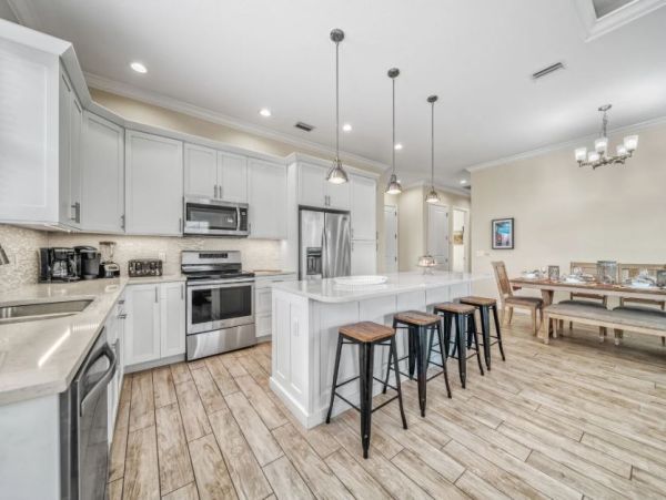 Siesta Key Vacation Rental with Pool Steps to Siesta Beach